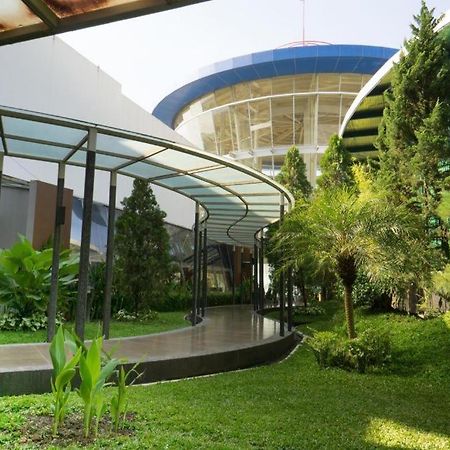 Hotel Asri Plaza Asia Tasikmalaya Exterior photo